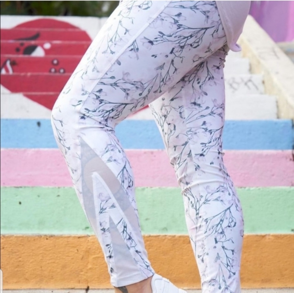 Balance Collection white and pink floral leggings